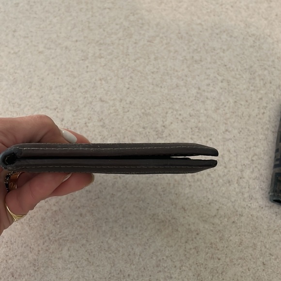 Fendi men’s wallets selling them both - Picture 7 of 8